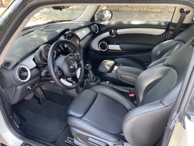2018 MINI Cooper S 2-Door Hatchback FWD