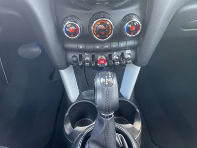 2018 MINI Cooper S 2-Door Hatchback FWD