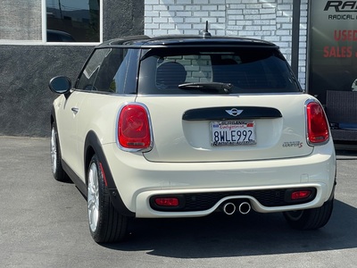 2018 MINI Cooper S 2-Door Hatchback FWD