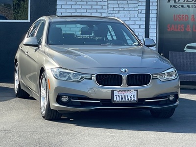 2017 BMW 3 Series 330i Sedan RWD
