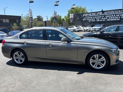 2017 BMW 3 Series 330i Sedan RWD