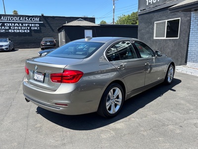 2017 BMW 3 Series 330i Sedan RWD