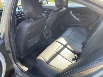 2017 BMW 3 Series 330i Sedan RWD