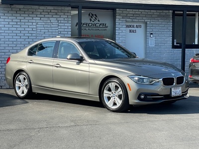 2017 BMW 3 Series 330i Sedan RWD
