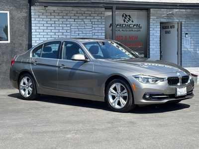 2017 BMW 3 Series 330i Sedan RWD