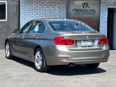 2017 BMW 3 Series 330i Sedan RWD
