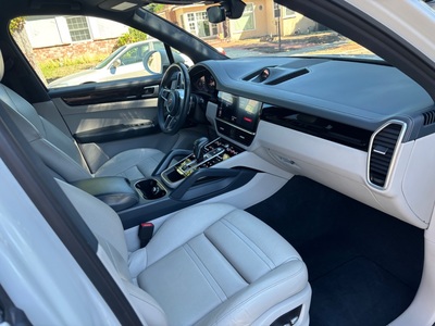 2019 Porsche Cayenne AWD