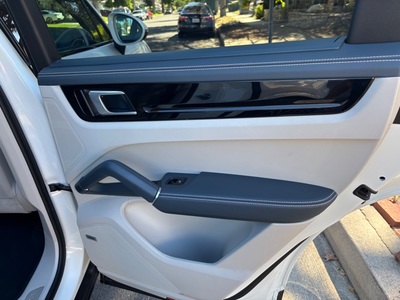 2019 Porsche Cayenne AWD