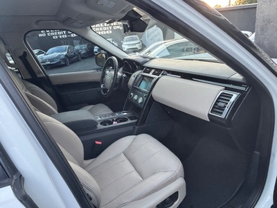 2017 Land Rover Discovery SE AWD
