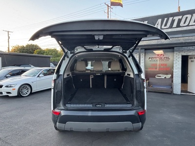 2017 Land Rover Discovery SE AWD