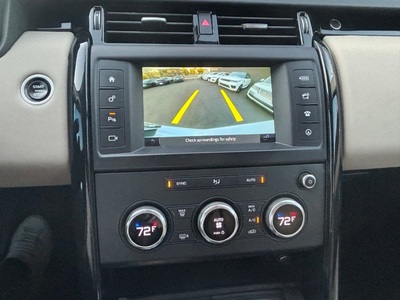 2017 Land Rover Discovery SE AWD