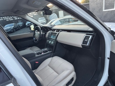 2017 Land Rover Discovery SE AWD