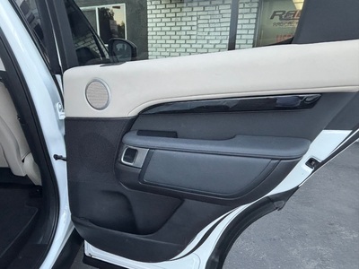2017 Land Rover Discovery SE AWD