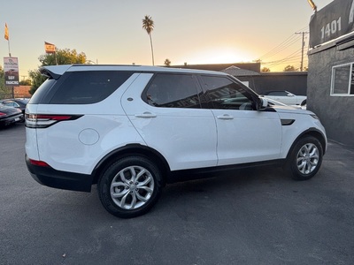 2017 Land Rover Discovery SE AWD