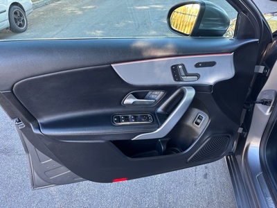 2020 Mercedes-Benz A-Class A 220 Sedan FWD