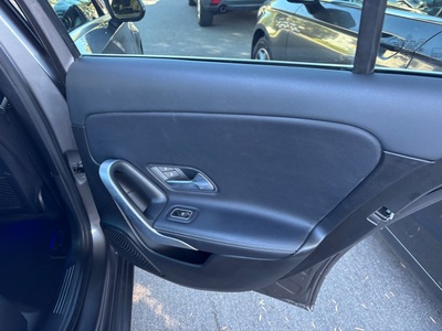 2020 Mercedes-Benz A-Class A 220 Sedan FWD