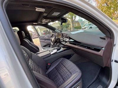 2024 Cadillac Escalade-V 4WD