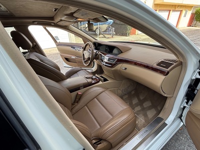 2009 Mercedes-Benz S-Class S 63 AMG