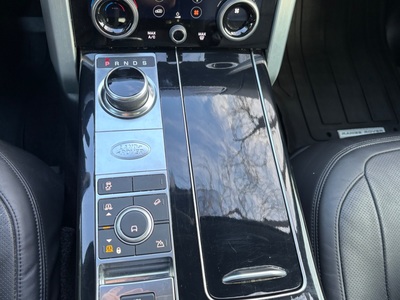 2022 Land Rover Range Rover P525 HSE Westminster Edition 4WD
