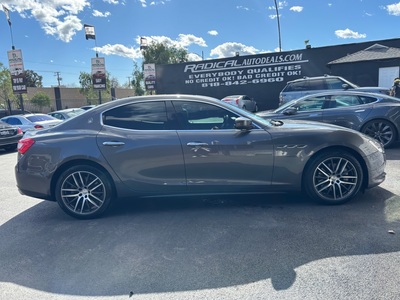 2017 Maserati Ghibli 3.0L Sedan RWD