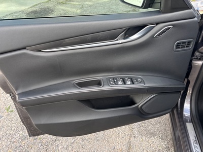 2017 Maserati Ghibli 3.0L Sedan RWD