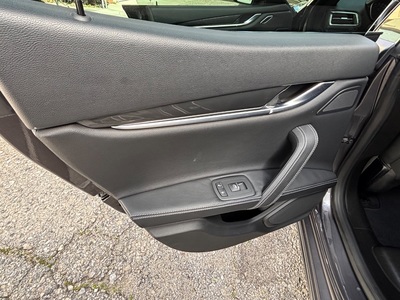 2017 Maserati Ghibli 3.0L Sedan RWD