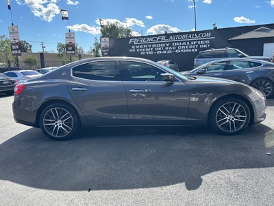 2017 Maserati Ghibli 3.0L Sedan RWD