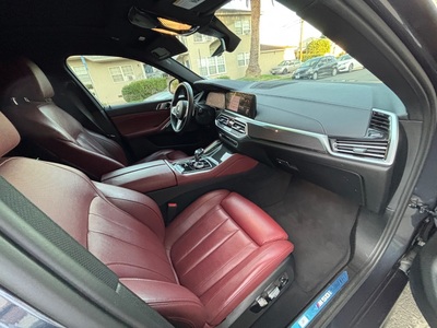 2021 BMW X6 M50i AWD