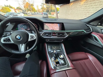 2021 BMW X6 M50i AWD