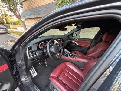 2021 BMW X6 M50i AWD