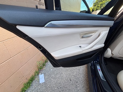 2014 BMW 5 Series 535i Sedan RWD