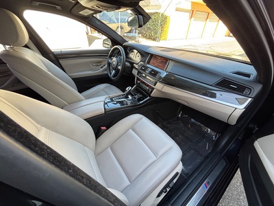 2016 BMW 5 Series 528i Sedan RWD