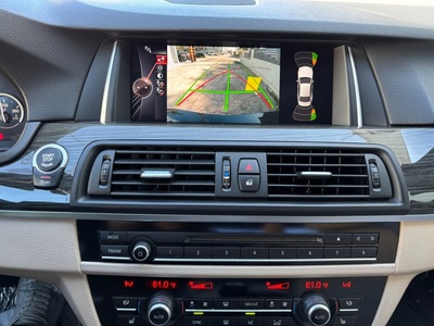 2016 BMW 5 Series 528i Sedan RWD