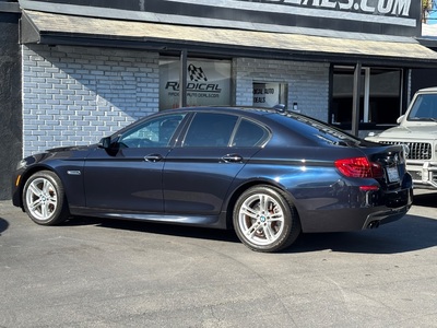 2016 BMW 5 Series 528i Sedan RWD