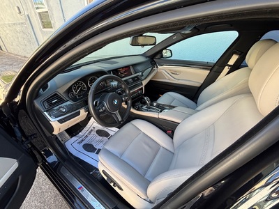 2016 BMW 5 Series 528i Sedan RWD