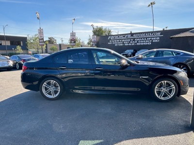 2016 BMW 5 Series 528i Sedan RWD