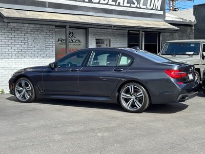 2017 BMW 7 Series 750i RWD