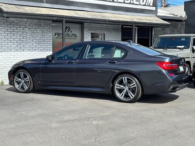 2017 BMW 7 Series 750i RWD