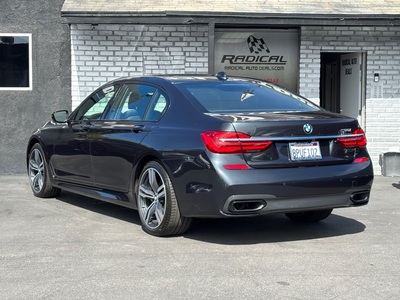 2017 BMW 7 Series 750i RWD