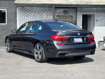 2017 BMW 7 Series 750i RWD