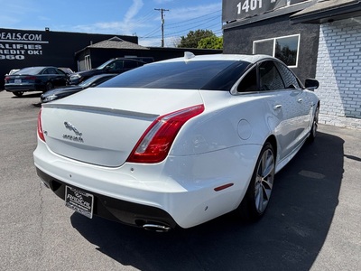 2018 Jaguar XJ-Series XJ R-Sport RWD