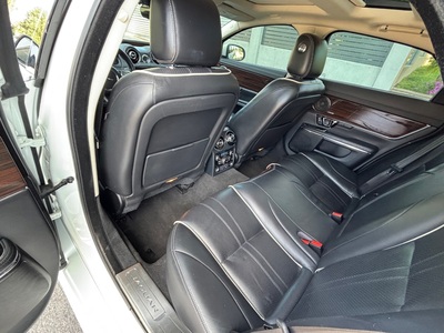 2018 Jaguar XJ-Series XJ R-Sport RWD