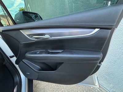 2019 Cadillac XT5 Premium Luxury FWD