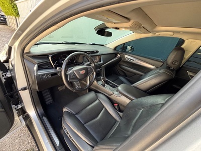 2019 Cadillac XT5 Premium Luxury FWD