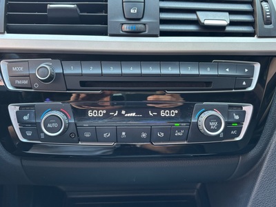 2018 BMW 3 Series 320i Sedan RWD