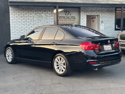 2018 BMW 3 Series 320i Sedan RWD