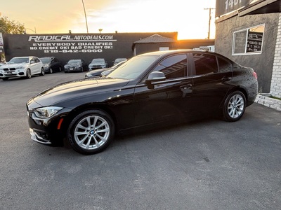 2018 BMW 3 Series 320i Sedan RWD