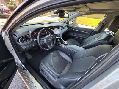 2020 Toyota Camry XSE FWD