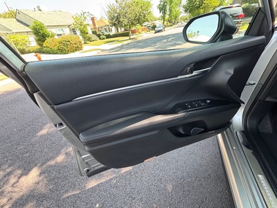 2020 Toyota Camry XSE FWD