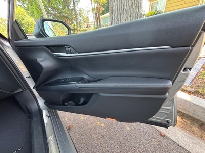 2020 Toyota Camry XSE FWD